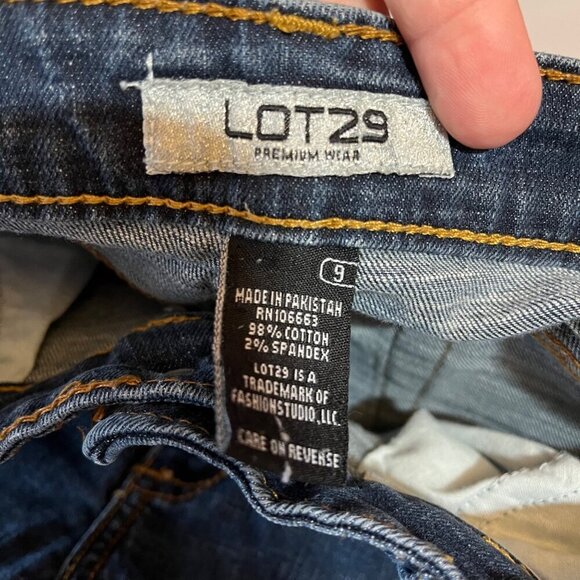 Lot29 Premium Bootcut Jeans Size 9 Blue Denim - Picture 6 of 8